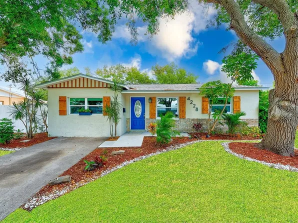4228 Tarpon Dr SE, Saint Petersburg, FL 33705