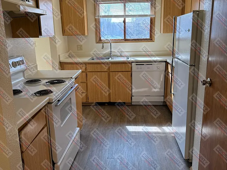 120 Westhills Loop — Photo 2
