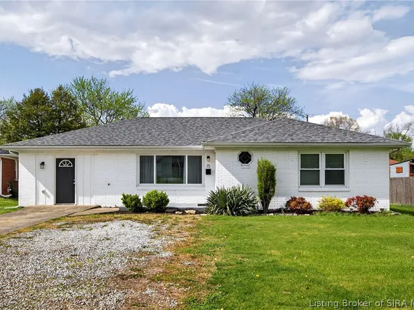 15 Robin Road, New Albany, IN 47150