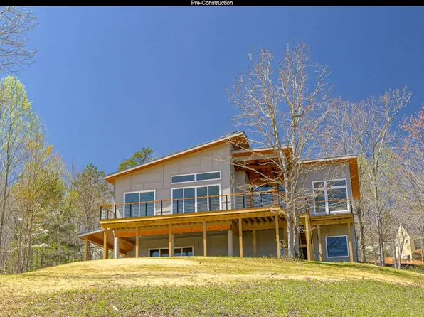 111 Brannon Ridge Rd, Young Harris, GA 30582