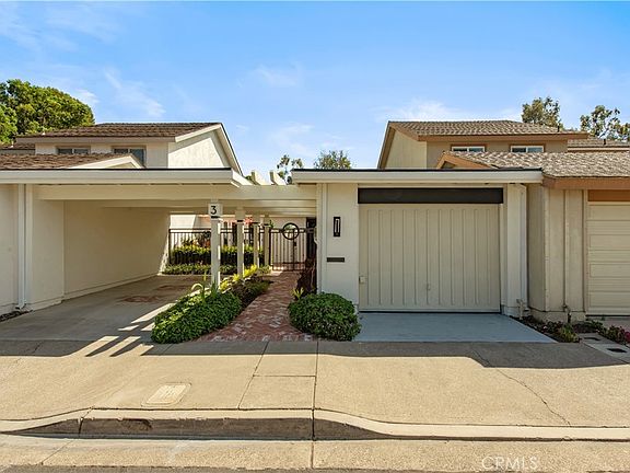 2nd image of 3 Whitewood Way