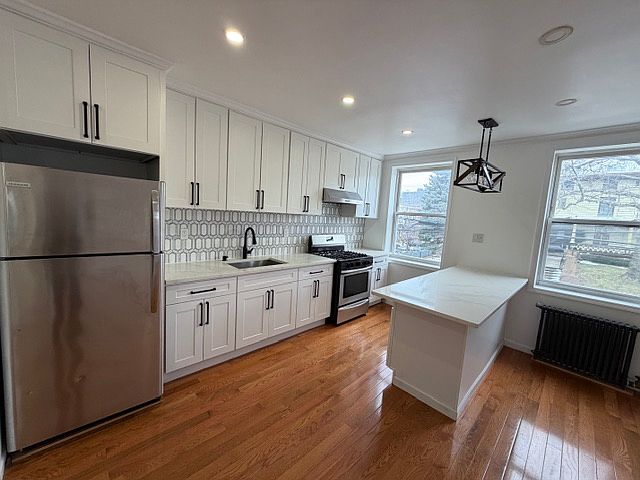 1st image of 2606 14th St #2F