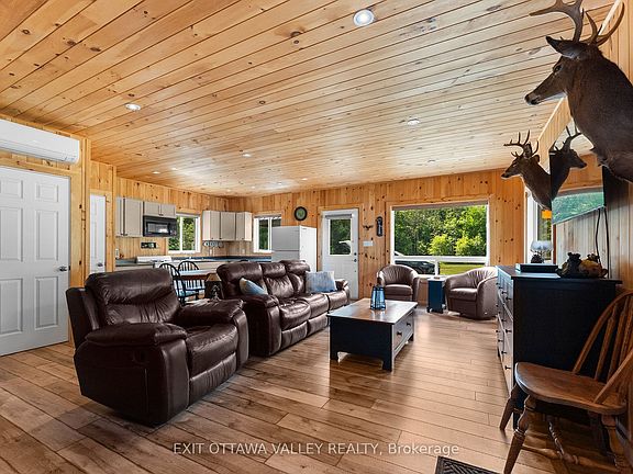 5th image of 495 Gravel Pit Ln
