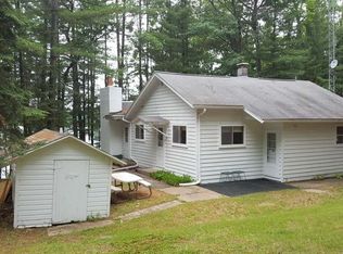 1177 Maple Ln, Eagle River, WI 54521