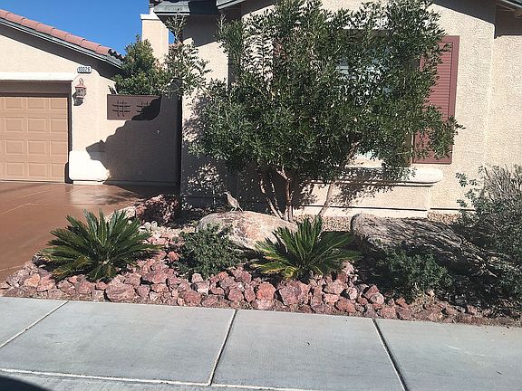 2nd image of 10026 Portula Valley St