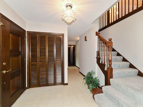 5th image of 1212 Barneswood Dr
