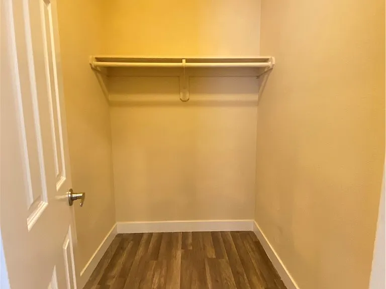 2118 Quinton Ave — Photo 18