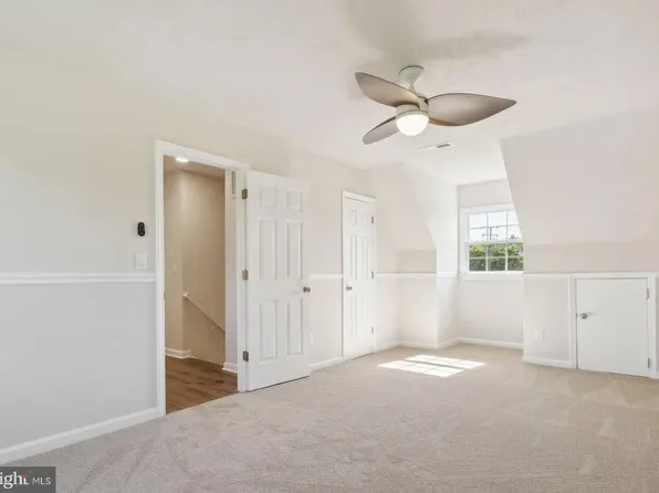 10847 Blake Ln, Bealeton, VA 22712