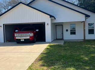 610 S 1st St, Benton, AR 72015