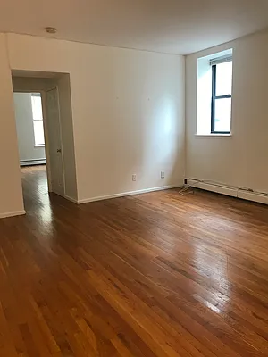 Rented by Sandra Ospina, Licensed Real Estate Broker | media 33