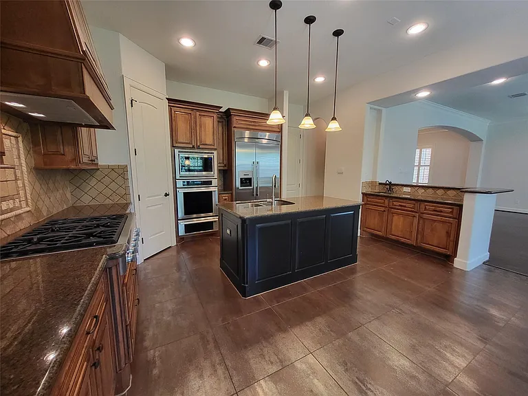 8811 Van Allen Dr — Photo 9