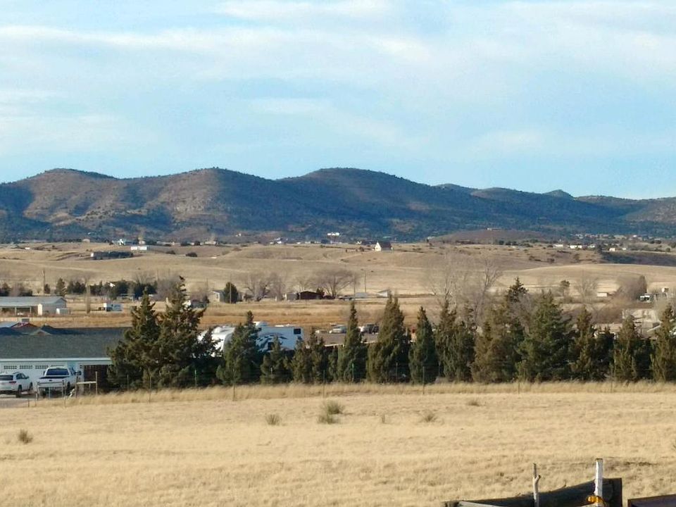 1st image of 2305 W Road 1 S