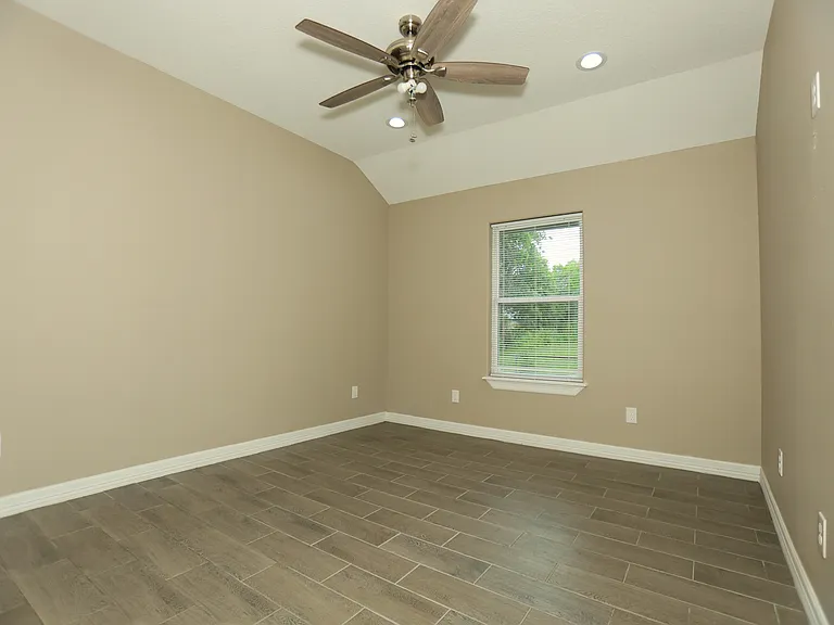 1012 Oak St #A-1 — Photo 5
