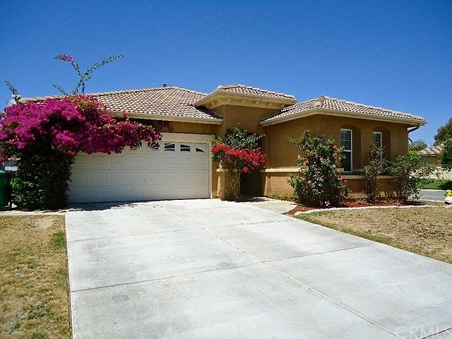 1st image of 22040 Witchhazel Ave