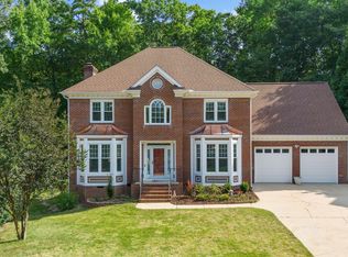 948 Tanworth Dr, Raleigh, NC 27615