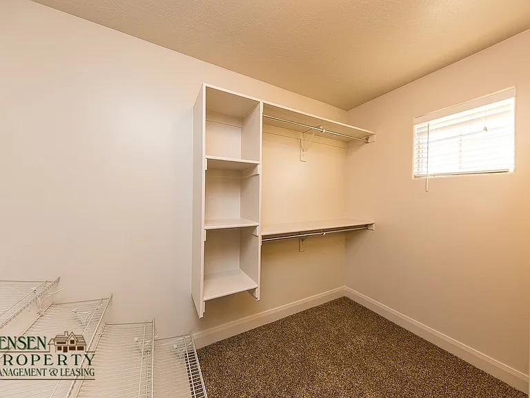 370 W Buena Vis #101 — Photo 15