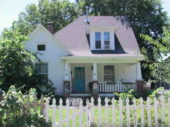 913 N Concord Ave, Springfield, MO 65802