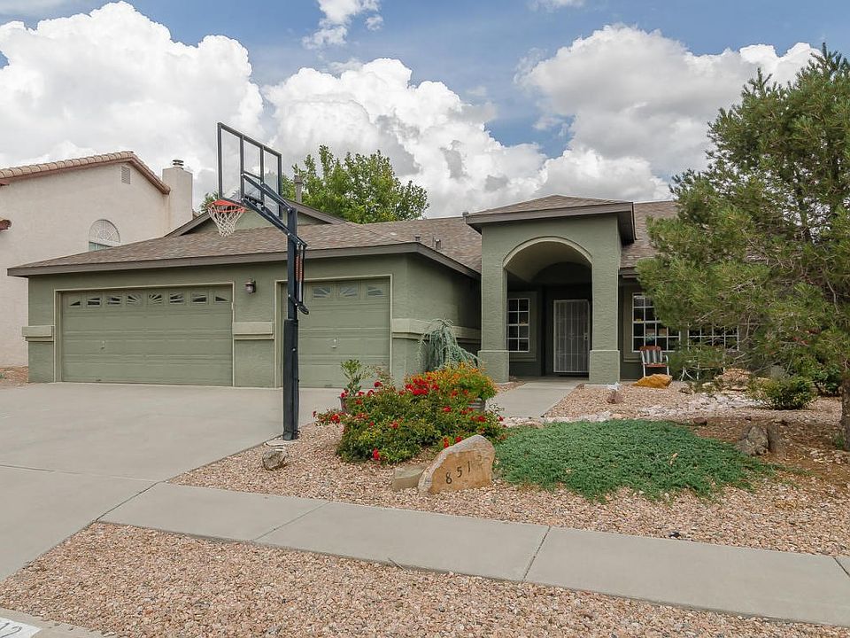 8512 Jean Parrish Ct-large-002-Front of