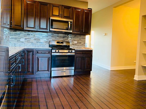 5th image of 2341 S Central Ave #2