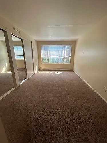 5035 15th Ave N #E-206 Photo 1