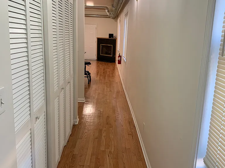 2408 W Flournoy St — Photo 2