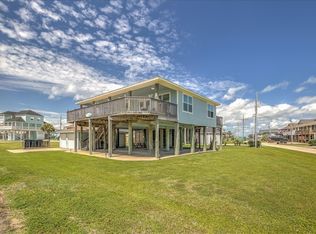 2619 Tide Dr, Crystal Beach, TX 77650
