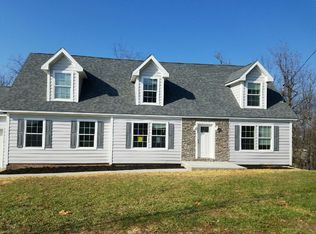 29 Overlook Dr, Bridgeport, WV 26330