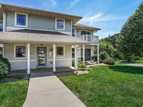 2832 Pleasant View Rd Unit 202, Middleton, WI 53562
