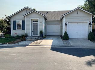 5574 N Avocado Ln, Fresno, CA 93711