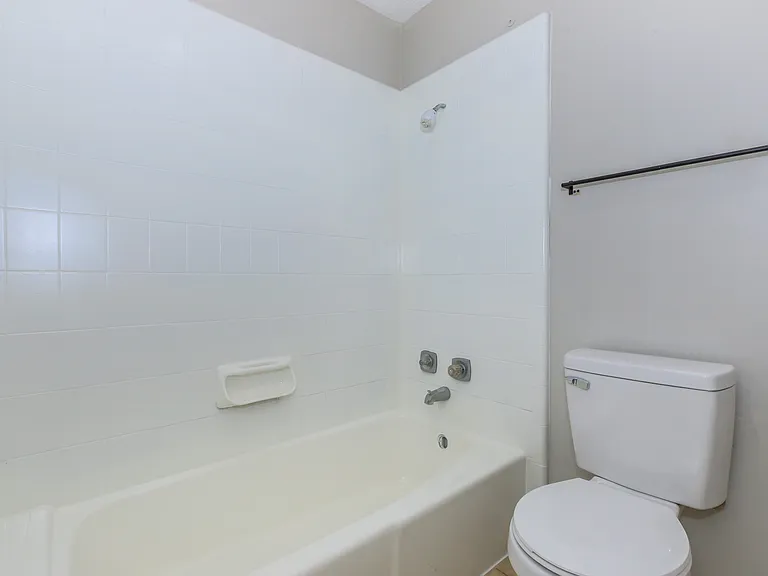Vintage Square Apartments, McAllen, TX — Photo 64