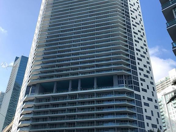 2nd image of 1300 Brickell Bay Dr APT 2510
