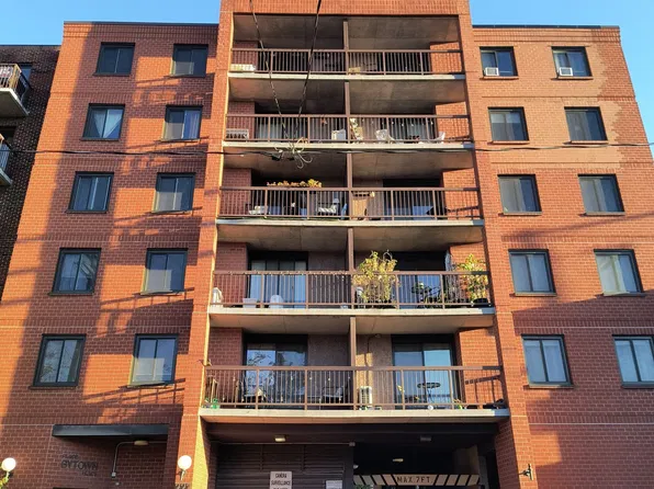 222 Guigues Ave #601, Ottawa, ON K1N 5J2