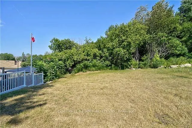 189 Patterson Rd #UPPER LEVEL — Photo 16