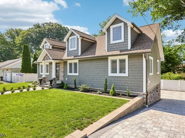 50 Lincoln Pl, Waldwick, NJ 07463