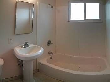 2nd image of 1710 Coronado Ave APT 6