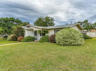 5333 Mallory Dr, Haltom City, TX 76117