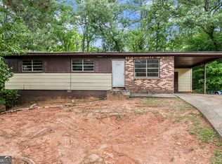 6109 Oakwood Cir SW, Covington, GA 30014