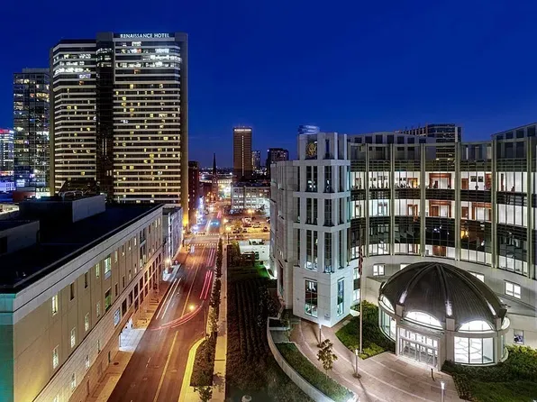 700 Church St APT 902, Nashville, TN 37203