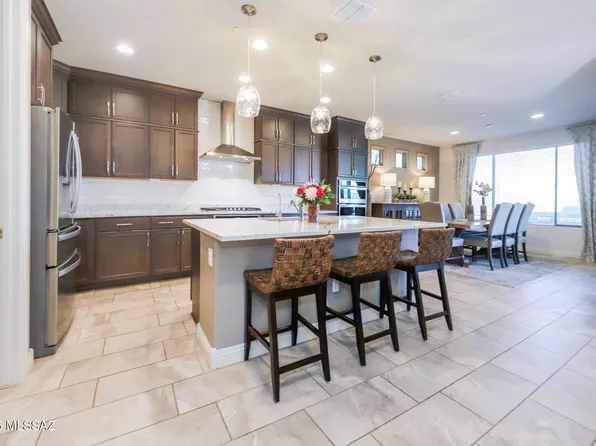 13305 E Barcel Way, Tucson, AZ 85747