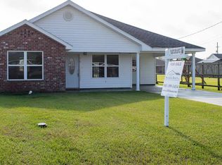 319 Camille Dr, Patterson, LA 70392