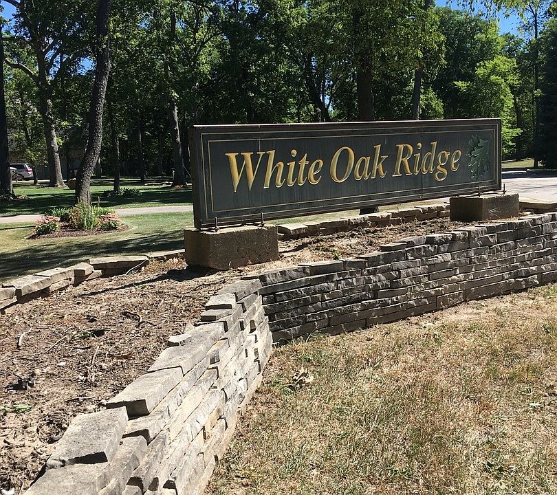 2nd image of 7501 Forest Oak Dr