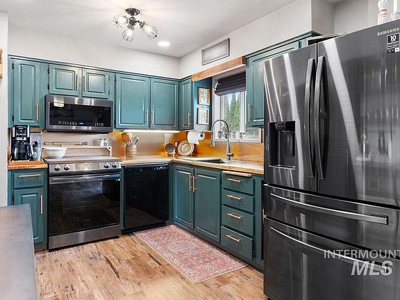 5th image of 3509 7th St E