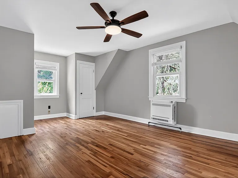 14011 Rectory Ln — Photo 58