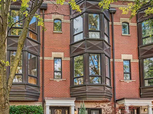 339 W Scott St, Chicago, IL 60610