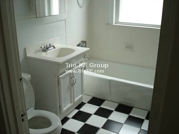 2nd image of 167 Trapelo Rd