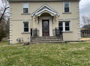 42 Cranbury Rd, Princeton Junction, NJ 08550