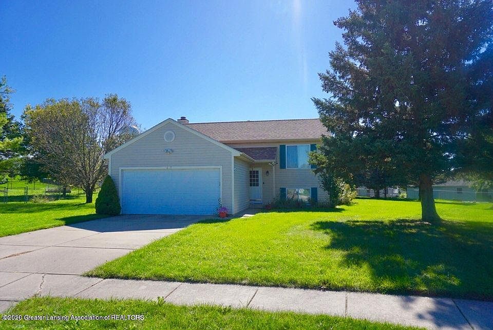 1st image of 613 Remway Dr #12