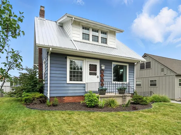 2402 Cambridge Blvd, Fort Wayne, IN 46808