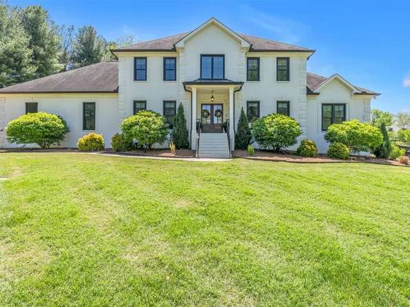 9413 Clovercroft Rd, Franklin, TN 37067