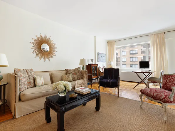 60 East 8th Street image 1 of 9